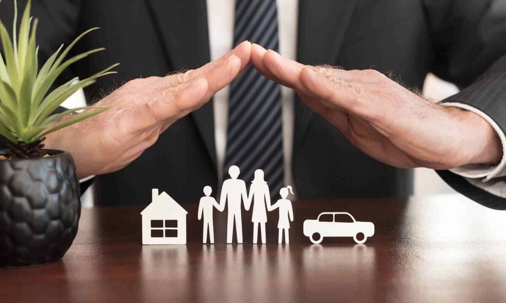 How to Pick the Best Life Insurance Policy in Canada